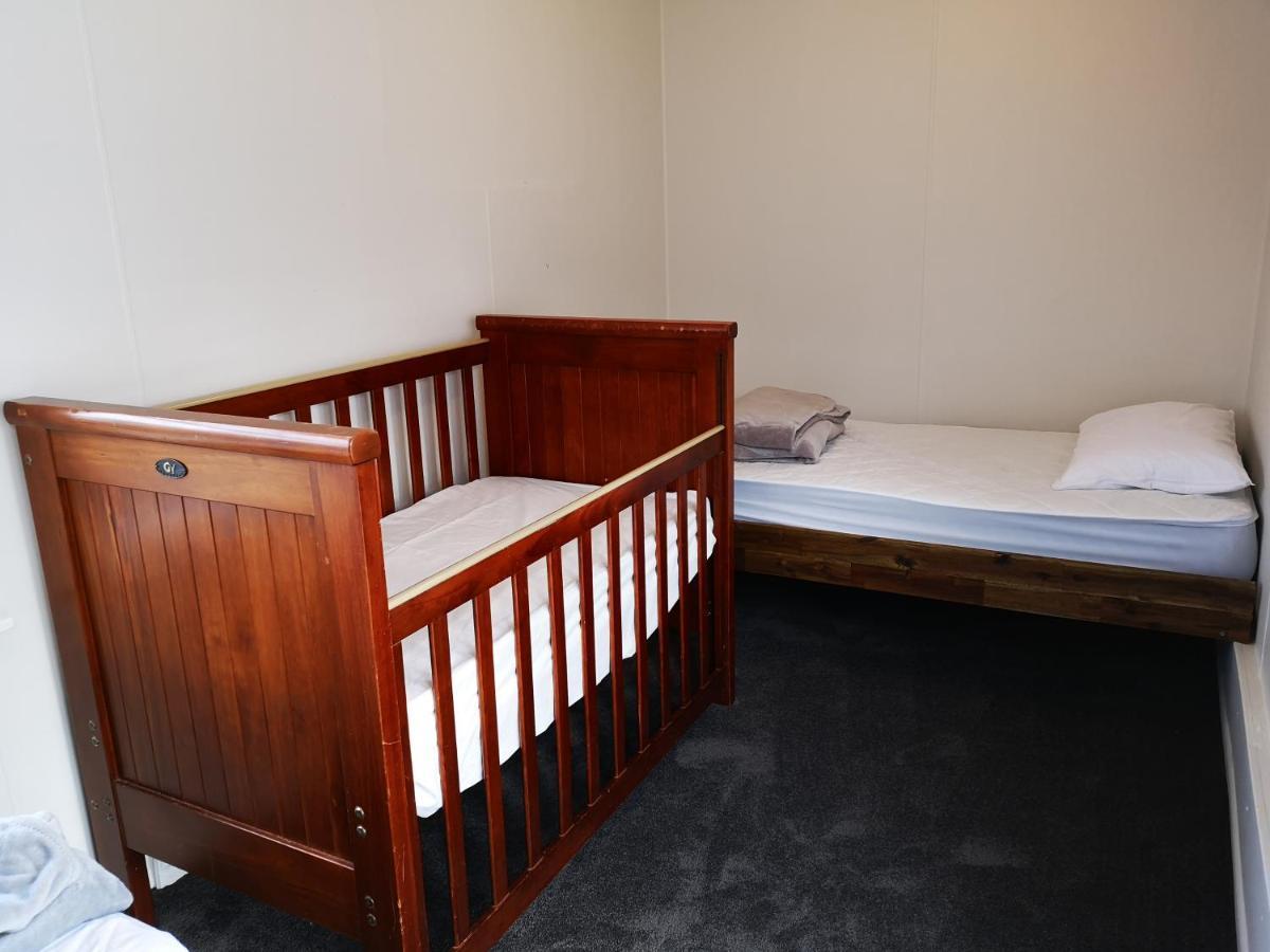 Cheerful 4 Bedroom Holiday Home Роторуа Экстерьер фото